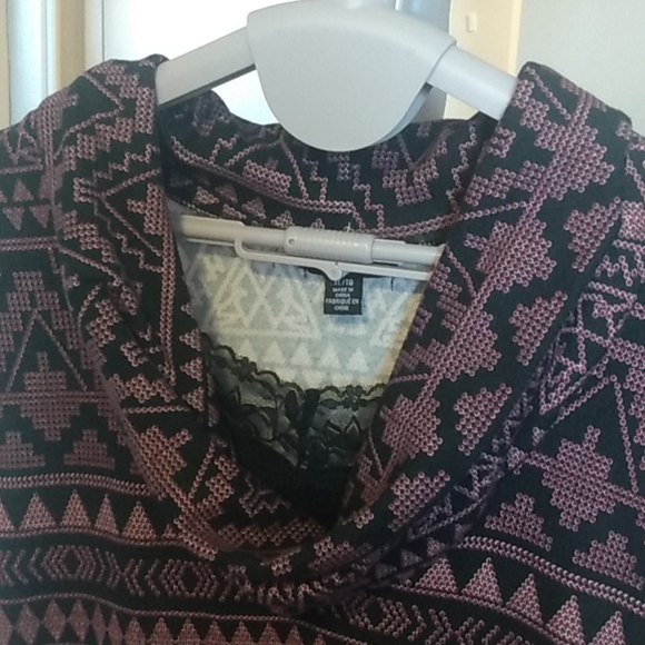 Dress-Fall Season-Scoop neck short dress - Picture 2 of 4